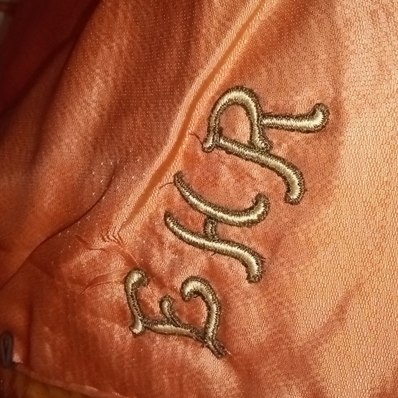 Stunning Red Mink Shawl - Picture 7 of 7
